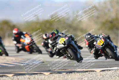 media/Dec-07-2025-CVMA (Sun) [[3e7d2de5dc]]/Race 12- Formula 40 MW and LW/